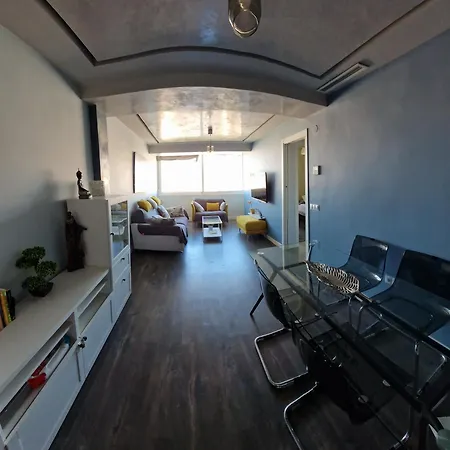 Apartamento Bonito Piso Cerca De La Playa Málaga